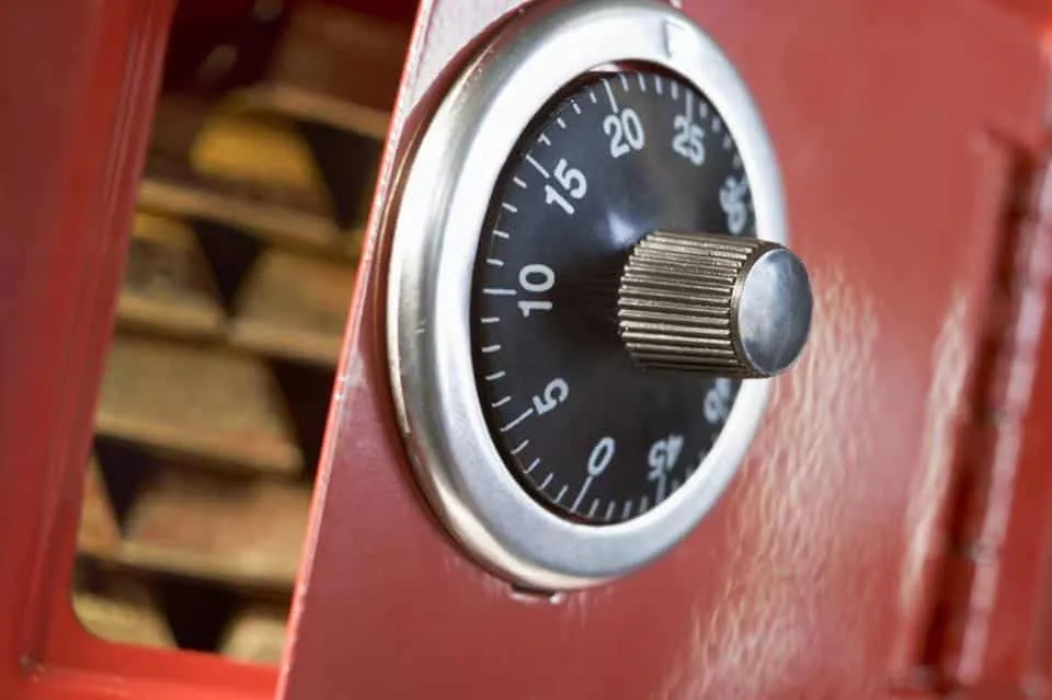 A close up of the dial on an oven